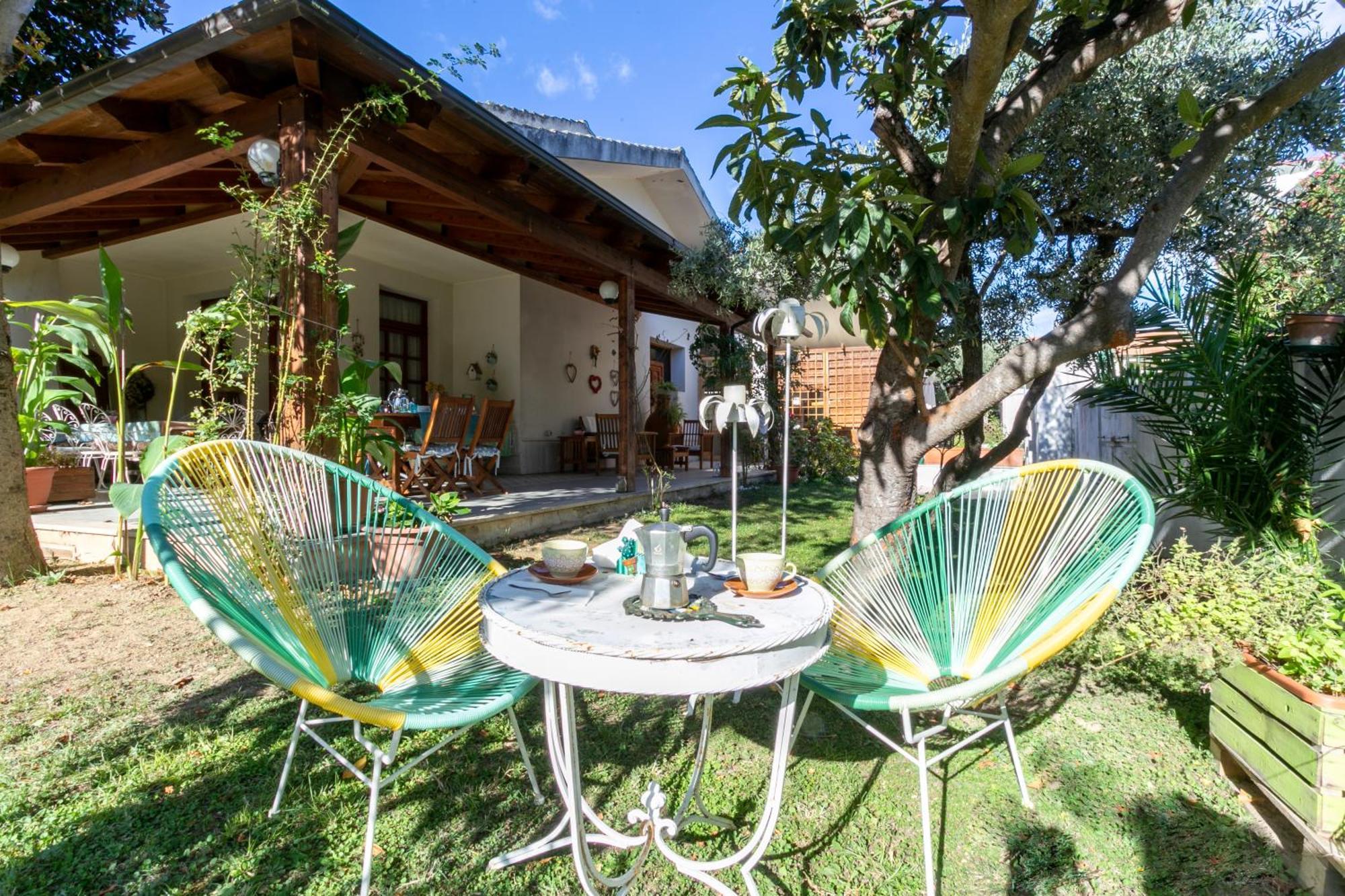 Tollo Villa Carol Appartamento E B&B מראה חיצוני תמונה