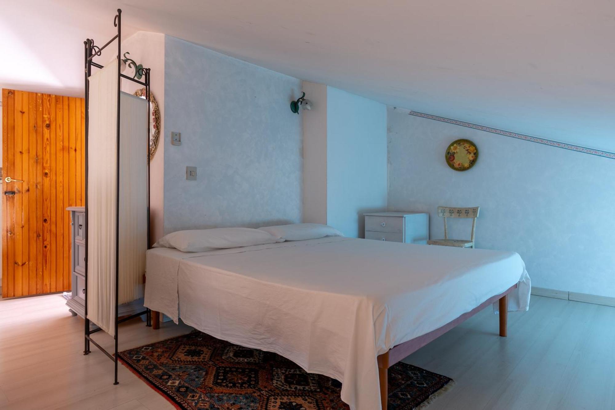Tollo Villa Carol Appartamento E B&B מראה חיצוני תמונה