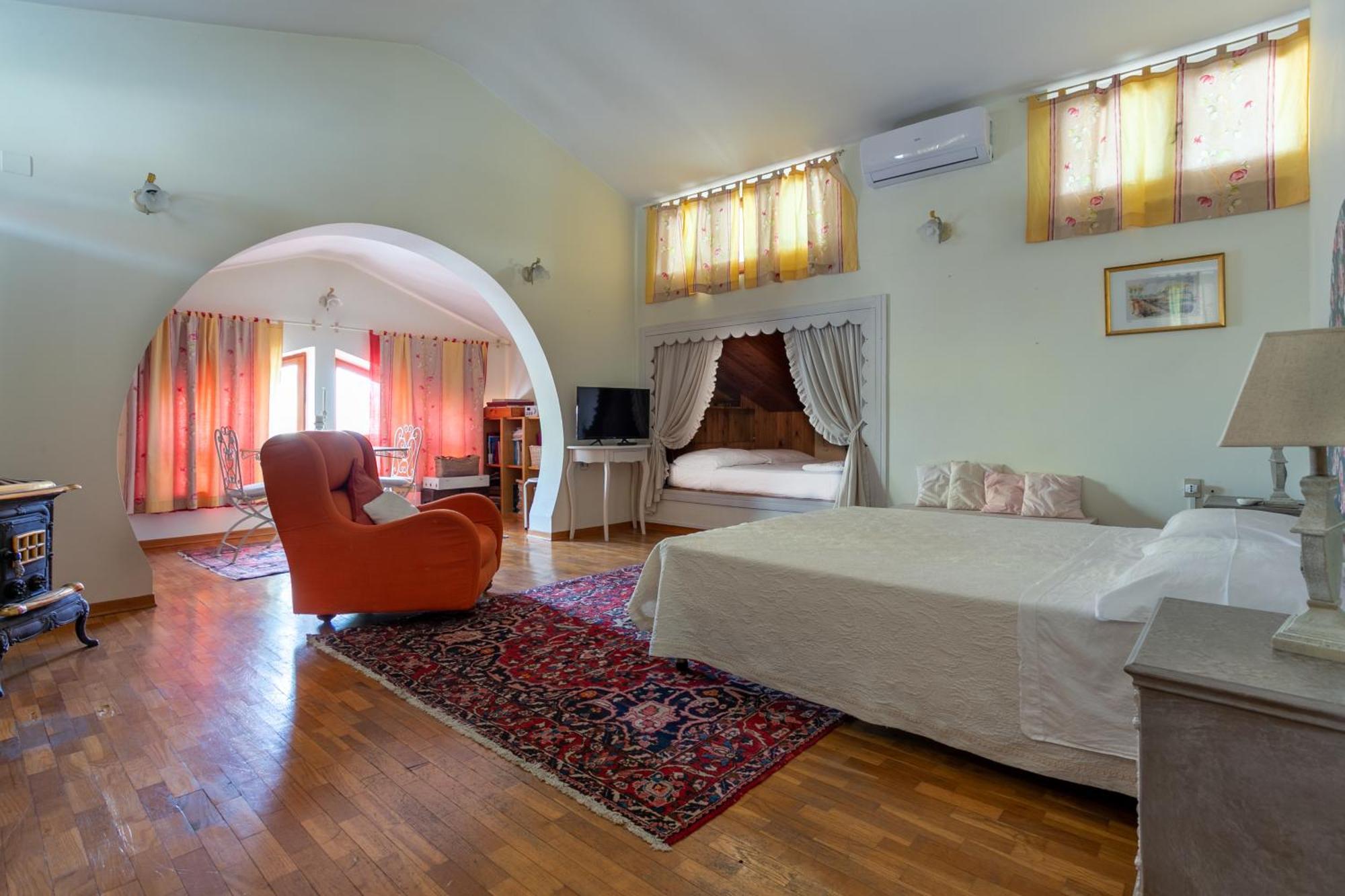 Tollo Villa Carol Appartamento E B&B מראה חיצוני תמונה