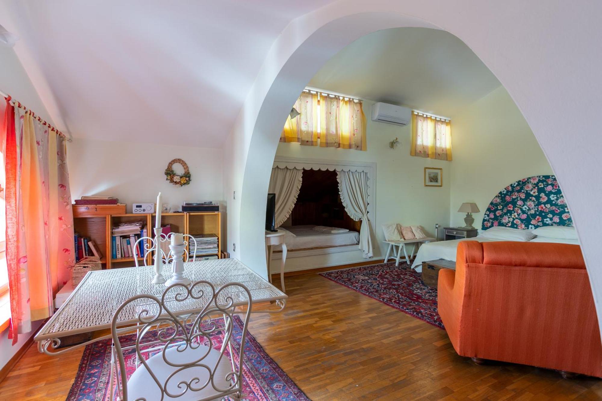 Tollo Villa Carol Appartamento E B&B מראה חיצוני תמונה
