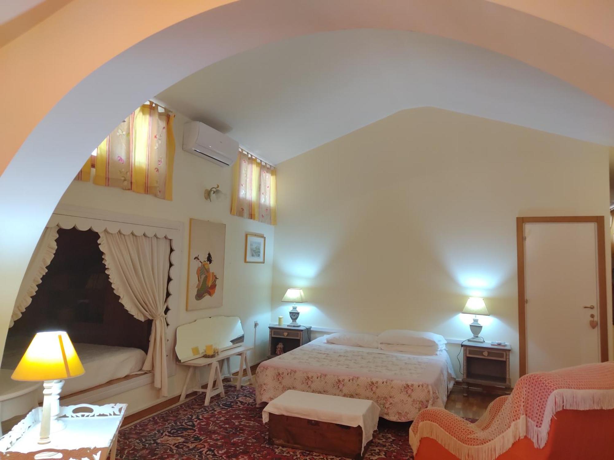 Tollo Villa Carol Appartamento E B&B מראה חיצוני תמונה