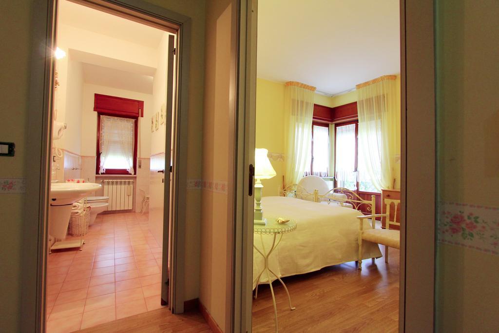Tollo Villa Carol Appartamento E B&B מראה חיצוני תמונה