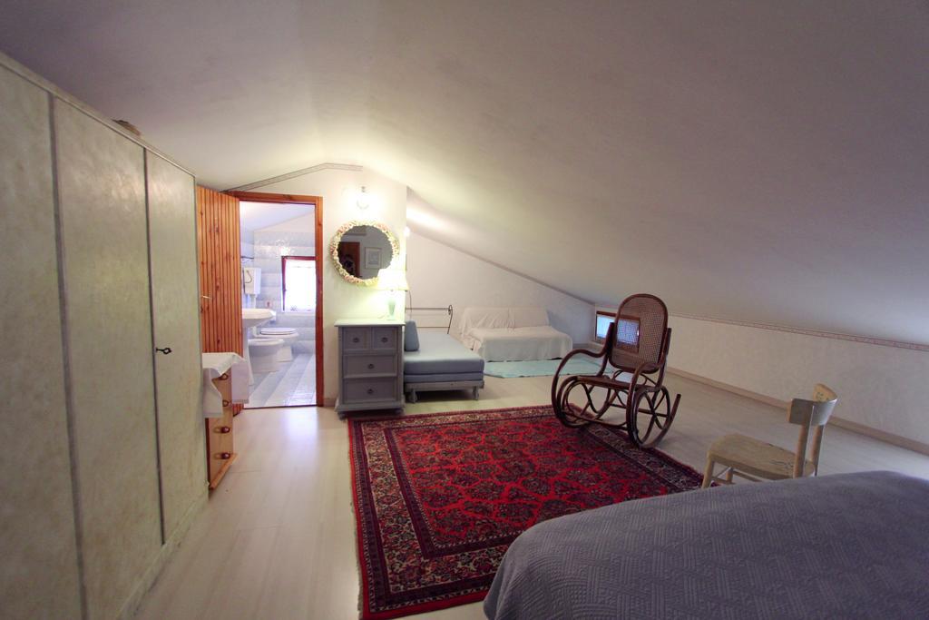 Tollo Villa Carol Appartamento E B&B מראה חיצוני תמונה